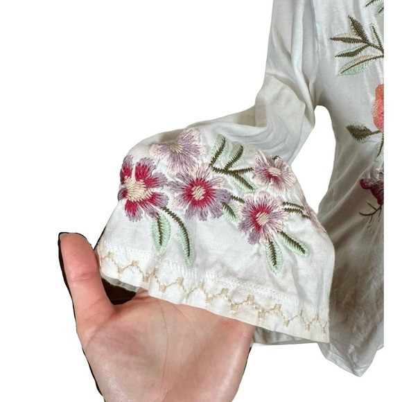Johnny Was Vienna Floral Embroidered Long Kimono Sleeve Tee- Still Full Price - Picture 9 of 14